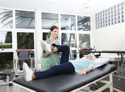 7 Key Benefits Of Physical Therapy For Chronic Pain Management Nebben