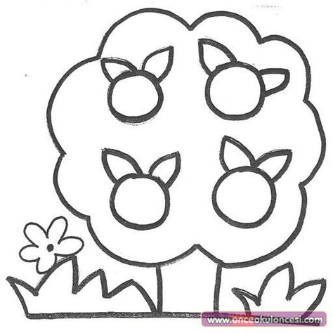 Dibujo de una naranja con un gusano. Ağaç Boyama Sayfaları