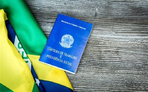 Vale a pena começar a investir em 2021? GOVERNO EDITA MP COM LIMITE DE RENDA PARA BENEFICIÁRIOS DO ...