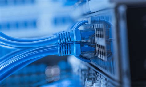 This lan may be a flat network with switches connecting all of these buildings on a campus or the floors of a building, but because you want to reduce broadcasts spanning your entire network and passing though remote. Apa Itu VLAN Dan Bagaimana Cara Kerjanya? - Monitor Teknologi