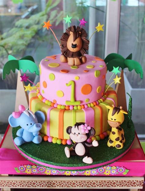 Throw a surprise party in her most favourite place or the. Lovely Baby Girl First Birthday Cake Ideas
