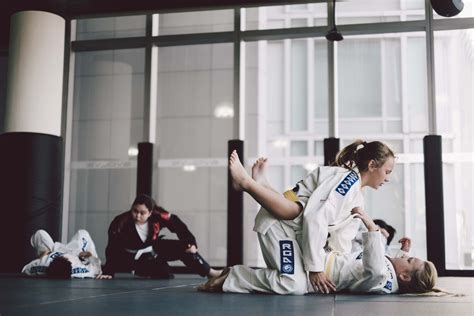 7 Reasons Why Women Should Train Brazilian Jiu Jitsu And How It Images