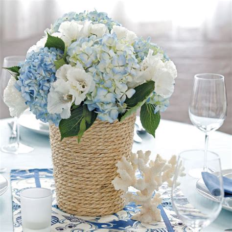 You already have a lovely setting just by choosing to although most people associate elegant wedding ideas with having a wedding in a church, a trend that is growing in popularity is returning to nature. Beach Wedding Flowers Centerpieces
