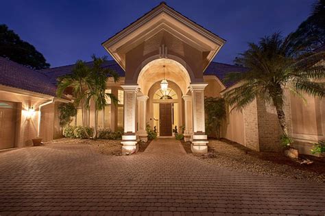 874 Barcarmil Way Naples Florida United States Luxury Home Rental