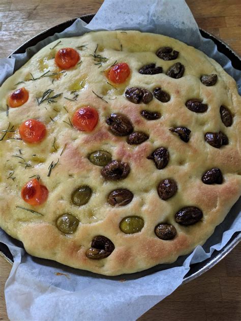 Focaccia Alle Olive Blog Di Cookingwithinno