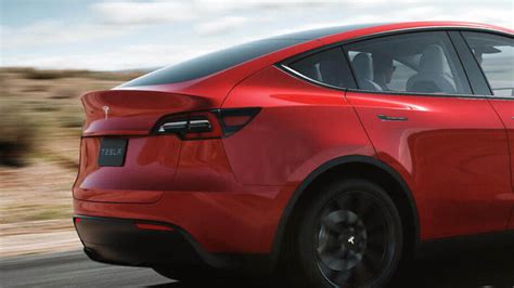 The Tesla Model Ys Rear End Design Might Make It Extremely Expensive