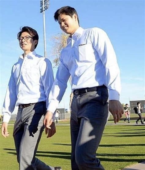 Pin De M En All About Shohei Ohtani Suits And Casual Wear