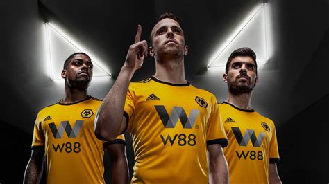 Wolves Football Club Gets Rebrand Centred On 3d Wolf Head Design Week