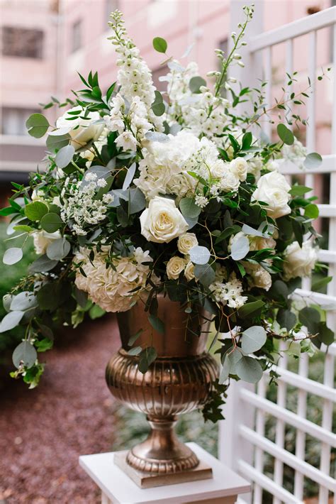 White Flower Wedding Arrangements Nookdesignlab