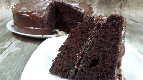 This amazing paleo chocolate cake. Portillo's Chocolate Cake Recipe | Episode 484 - YouTube