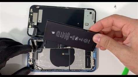 How To Replace The Battery On A Iphone Xr Youtube