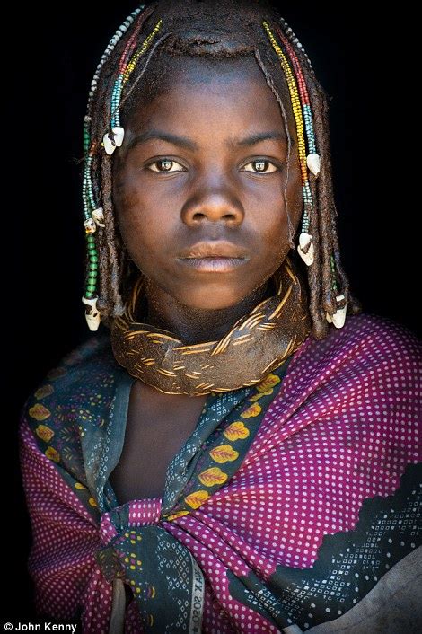 Up close and personal with amazing portraits of African tribespeople | African beauty, African ...