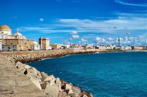 Reserve o seu voo de sevilha para praia. Passeios pela praia em Sevilha