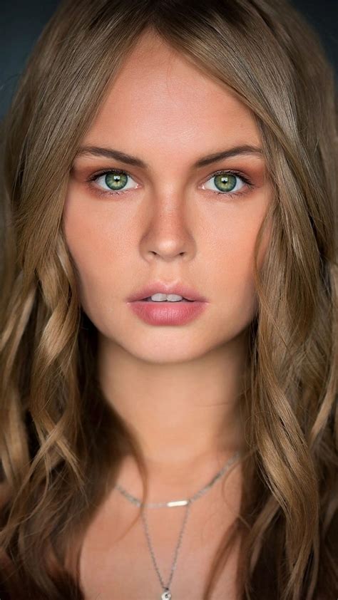 Gorgeous Model Anastasia Green Eyes 720x1280 Wallpaper In 2019