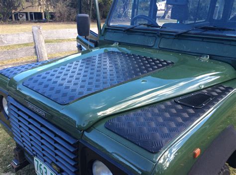 Vehicles catered for include defender 90, 110 and 130 models from 1983 to 2007 as well as the newly released pumatec range for. Land Rover Defender TD5 Patriot Bonnet Chequer Plate Black ...