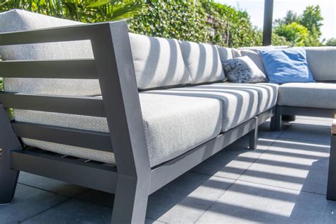 Maybe you would like to learn more about one of these? 4 Seasons Outdoor Meteoro Loungeset | TIP