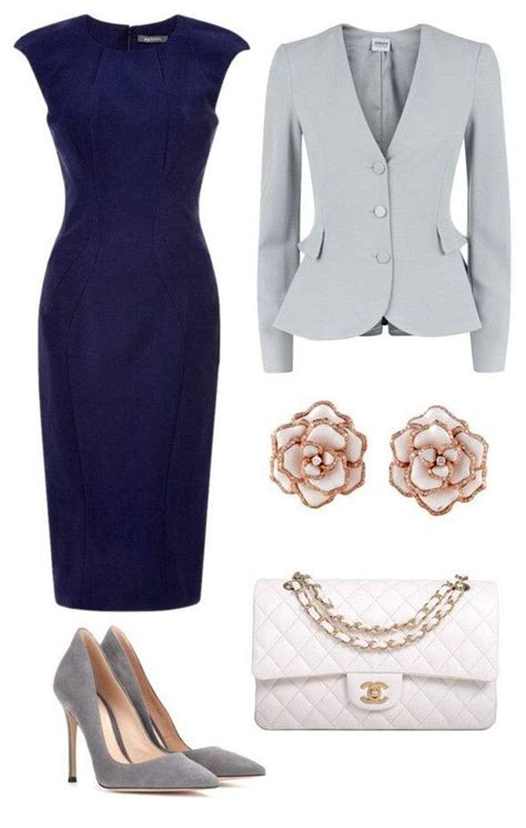 Navy shoes worn with a navy suit would be inappropriate for most men in most business or you can thrown yourself into the project of finding navy shoes that work with your clothes. 15 ways to wear a navy dress outfit and what accessories ...