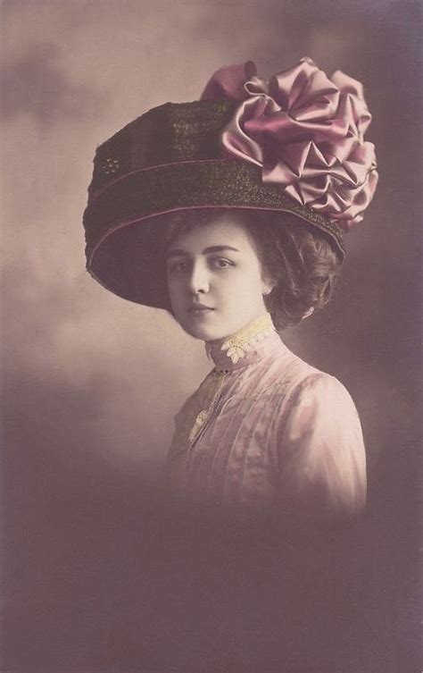 Vintage Photo Of Edwardian Lady With Victorian Hat