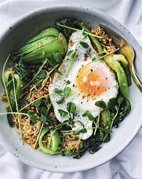 Egg noodles is known to be the chinese dish that is cooked by using very fewer ingredients. Quinoa and Fried Egg Veggie Bowl | Recipe (With images) | Veggie bowl recipe, Veggie bowl ...
