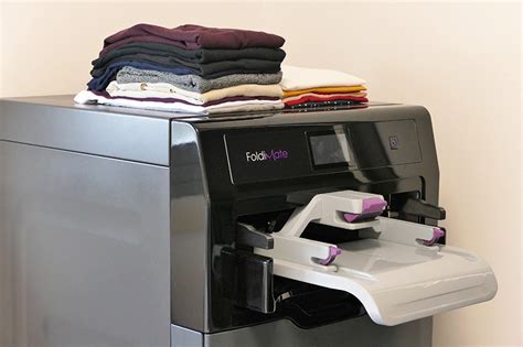 Foldimate A Fully Functional Machine That Folds Your Clothes