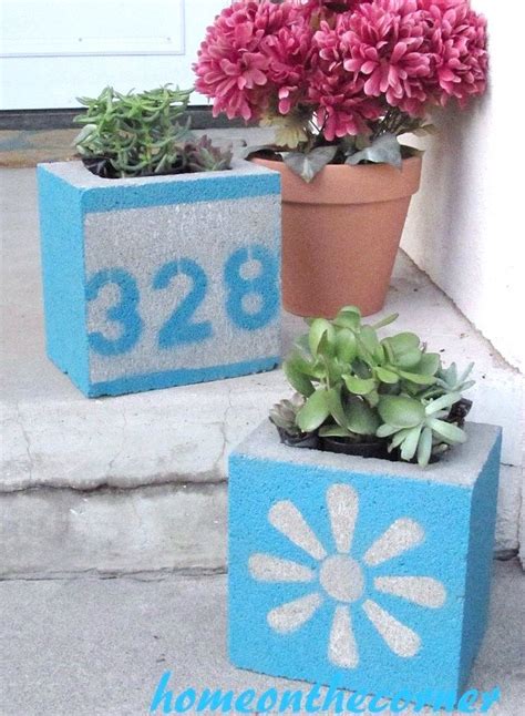 10 Genius Ways To Use Cinder Blocks In Your Garden Hometalk