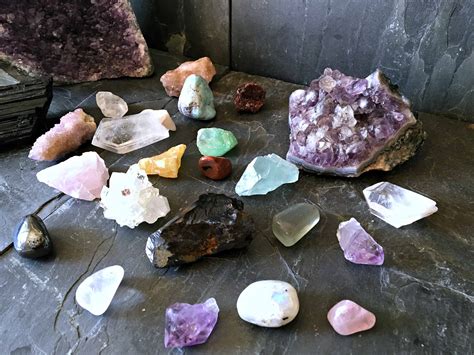 A Beginners Guide To Healing Crystals Habits Of A Modern Hippie