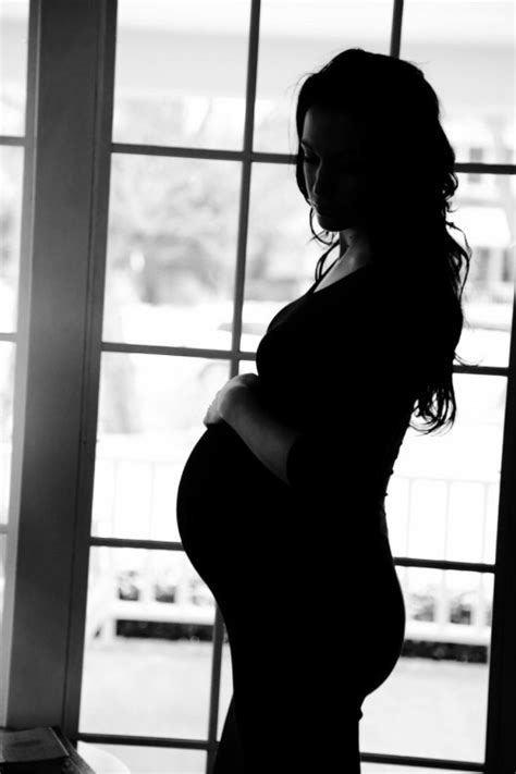 Maternity Photoshoot On Tumblr