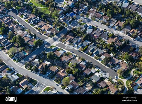 Aerial View Of Suburban Cul De Sac Homes Near Los Angeles In Thousand