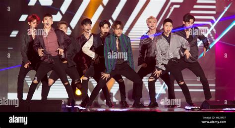 Exo Oct 8 2016 South Korean Boy Band Exo Performs At Mbc Korean