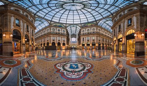 Famous Bull Mosaic Galleria Vittorio Emanuele Ii Milan Italy