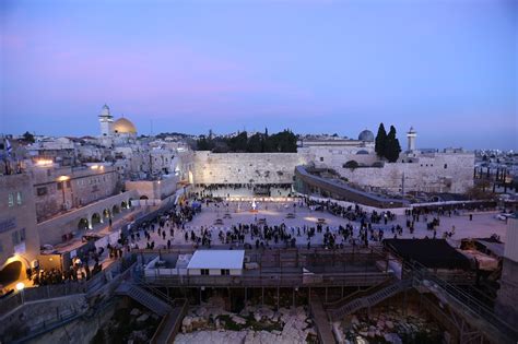 The Western Wall Continuity Tradition And Responsibility Pinchas