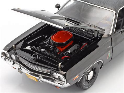 1970 Dodge Challenger R T 426 Hemi The Black Ghost Negro 118 Gre