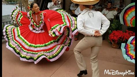 Mexican Folk Dance Lovetoknow Vlrengbr