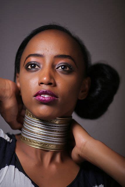 Zena Beauty Of The Samburu Choker Collar Bdsm Collar Collar And Leash