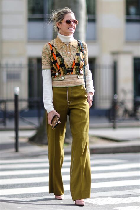 19 Office Appropriate Crop Top Outfits Stylecaster