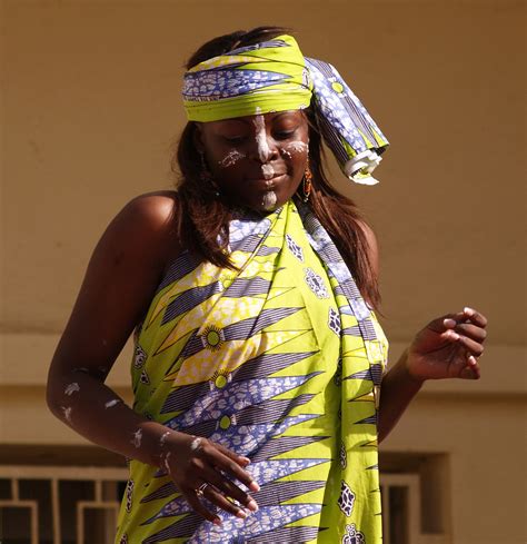 P4012781 Traditional Dress Congo Brazzaville Tjhaslam Flickr
