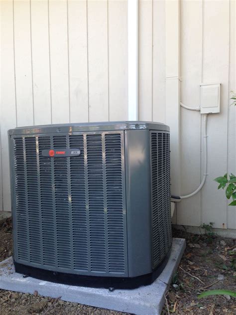 Trane Xr Series Air Conditioning System Heating And Air Conditioning