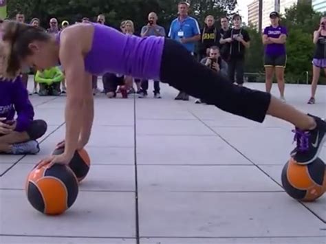 Video Who Holds The World Record In Push Ups This Girl