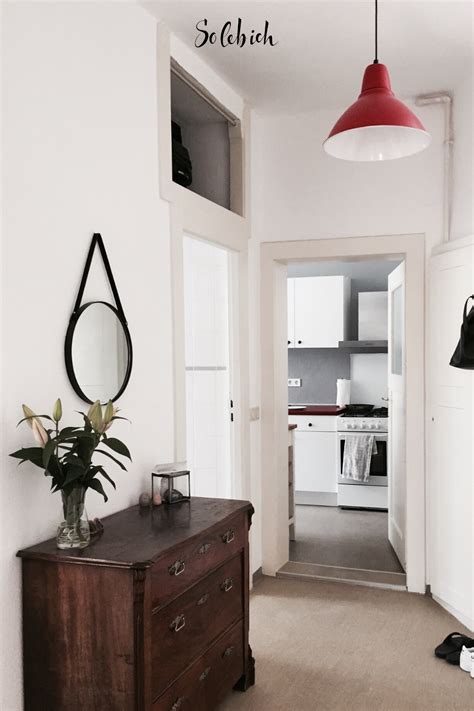 If your small space is seriously short on storage, this ikea ivar hack by becky from infarrantly creative will solve your problem. Kommode Flur Smal - Schranke Aufsatze Aus Kirsche Gunstig ...