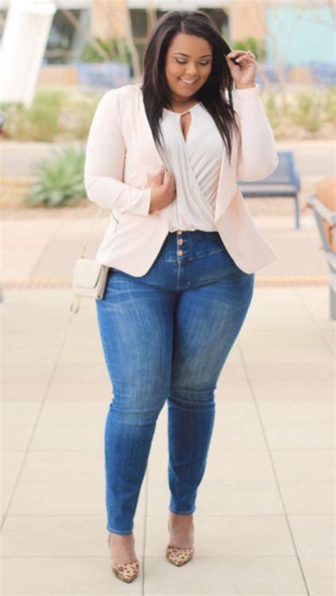 Plus Size First Date Outfit Has A Good Bloggers Bildergallerie
