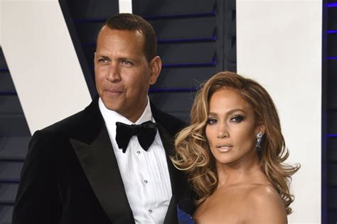 Jennifer Lopez And Alex Rodriguez Call Off Engagement Say ‘were