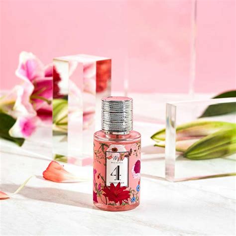 Miss And Kiss น้ำหอม Perfume 35 มล กลิ่น No4 หอมหวานกลิ่นดอกไม้ Thaipick