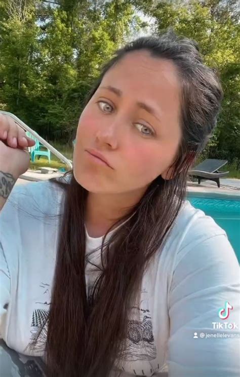 Teen Mom Jenelle Evans Twerks And Gives Zoomed In Look Of Her Butt In