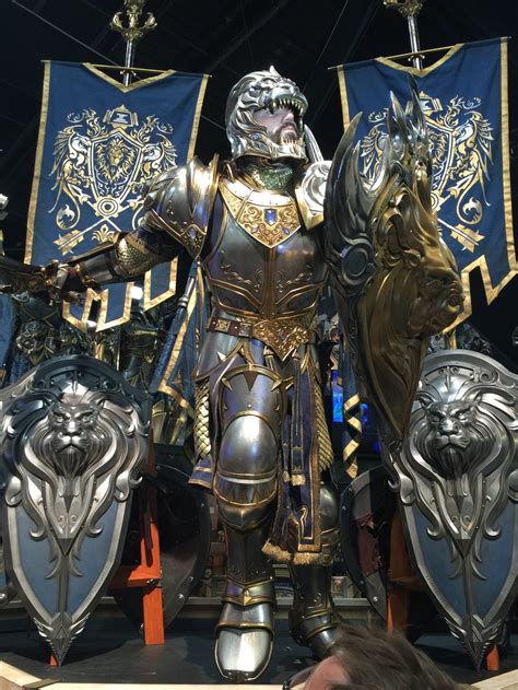 Warcraft is a movie that apparently was a good enough time for many of the fans of the video game it's based on. Awesome WARCRAFT Movie Armor on Display at Comic-Con ...