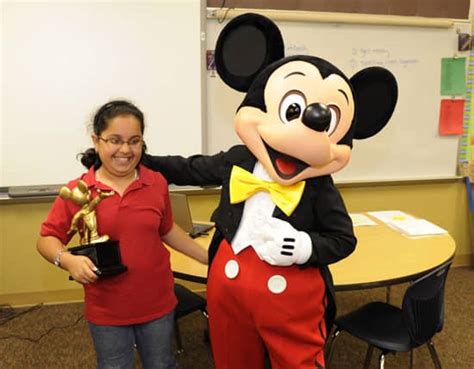 Disney Dreamers And Doers Celebrates 15 Shining Stars Disney Parks Blog