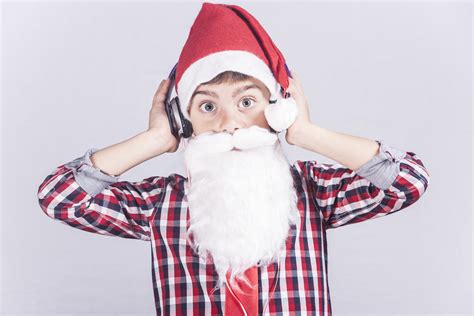 Die texte bekannter weihnachtslieder zum nachlesen: Die 10 nervigsten Weihnachtslieder! - Duden Learnattack ...