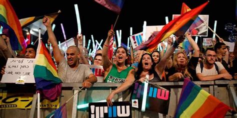 Tens Of Thousands Throughout Israel Protested A Denial Of Surrogacy For