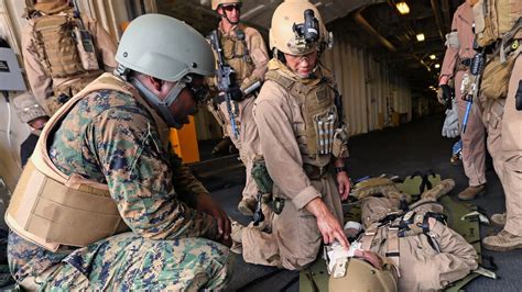 Maritime Raid Force 26th Meu Conducts Vbss Training