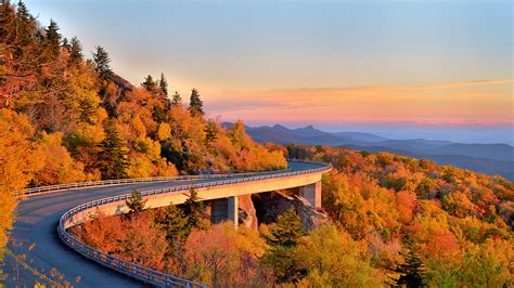 All of the carolina wallpapers bellow have a minimum hd resolution (or 1920x1080 for the tech guys) and are easily downloadable by clicking the image and saving it. Free download The Blue Ridge Parkway North Carolina US ...