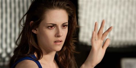 What Vampire Eye Color Means In The Twilight Saga